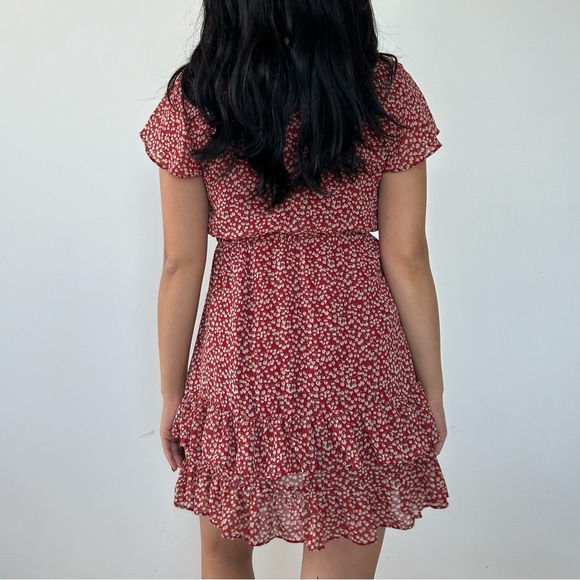 Red Floral Short Sleeve Ruffle Dress - X-Small - Picture 4 of 4
